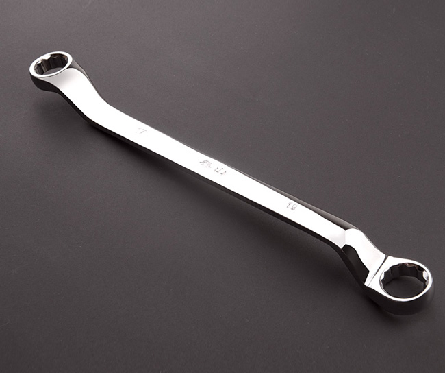 SATA/_ 1/2